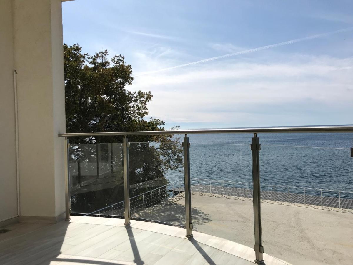 First Line Of The Sea 1 Διαμέρισμα Dobra Voda Εξωτερικό φωτογραφία